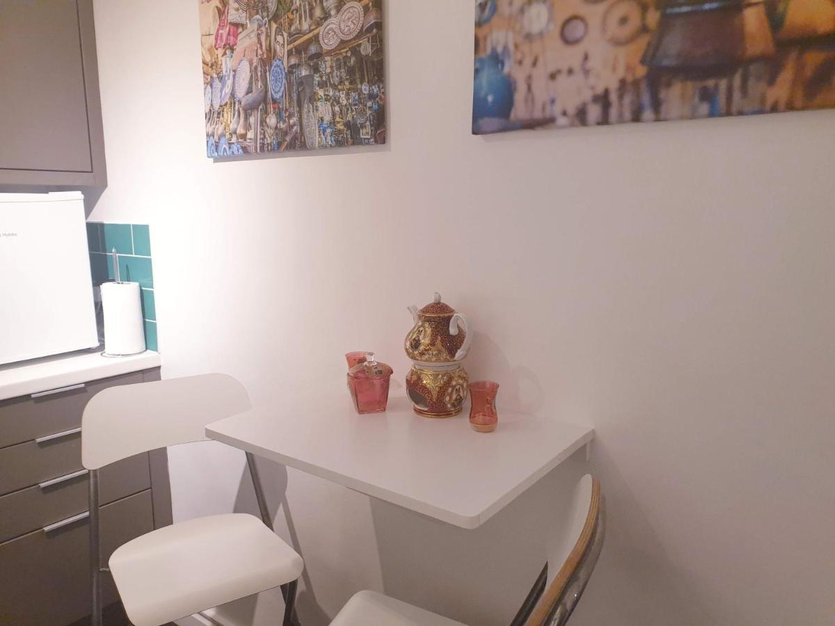 Cozy Muswell Hill 1-Bedroom Flat Лондон Екстер'єр фото