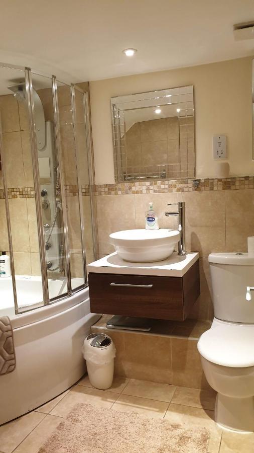 Cozy Muswell Hill 1-Bedroom Flat Лондон Екстер'єр фото