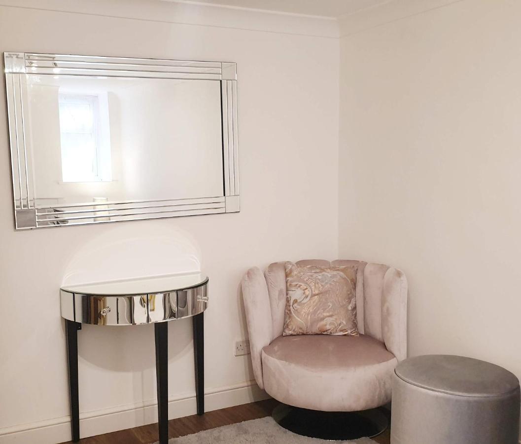 Cozy Muswell Hill 1-Bedroom Flat Лондон Екстер'єр фото